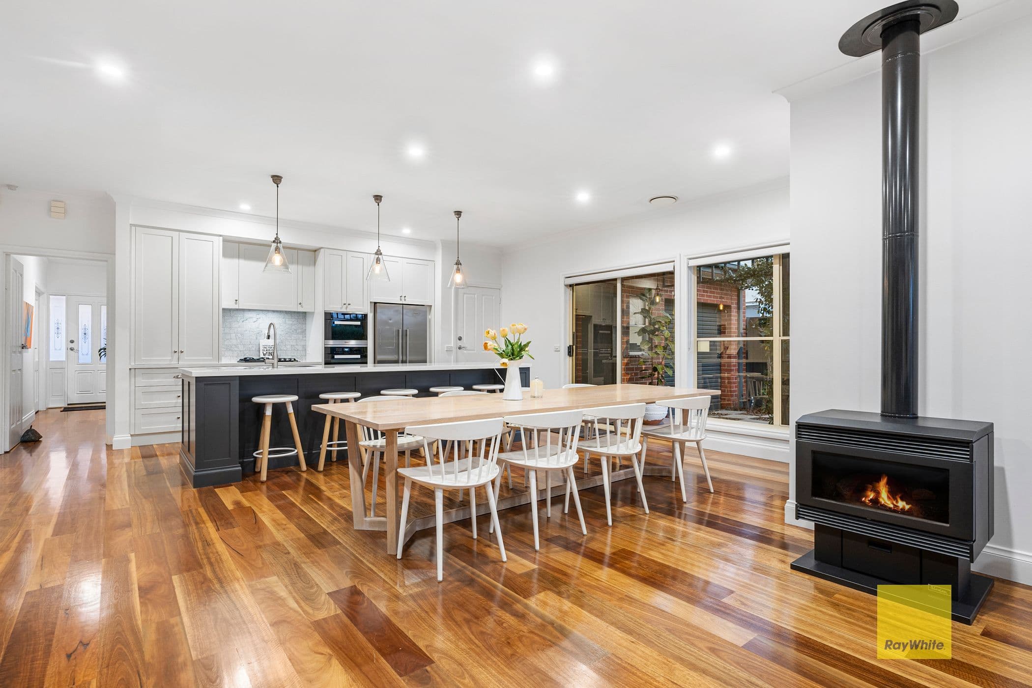 24 Mulquiney Crescent, Highton VIC 3216, Highton - Thumbnail 5