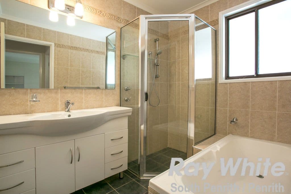 11 Rosella Place, Cranebrook - Thumbnail 8