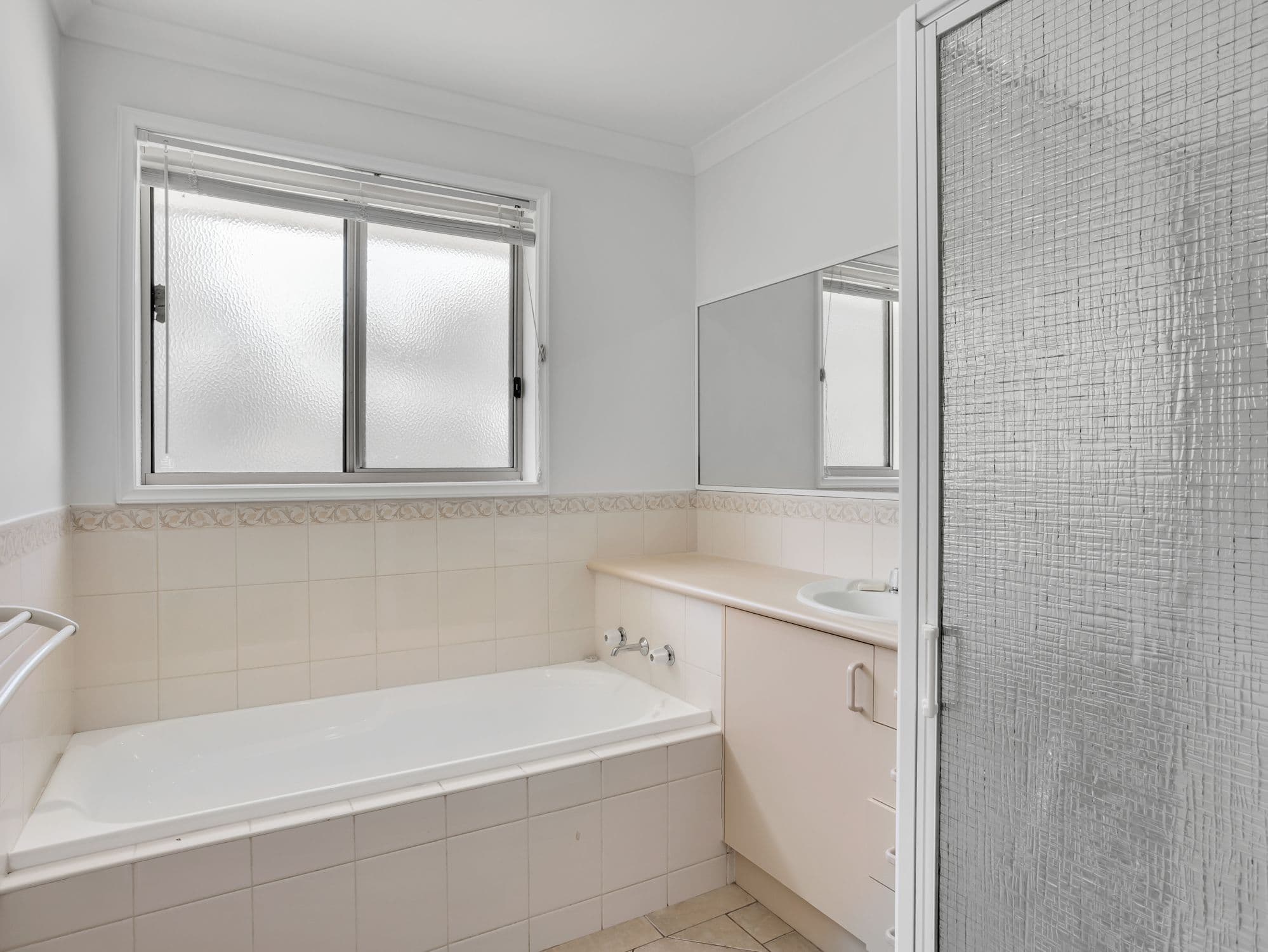 24 Briwood Court, West Albury NSW 2640, West Albury - Thumbnail 8