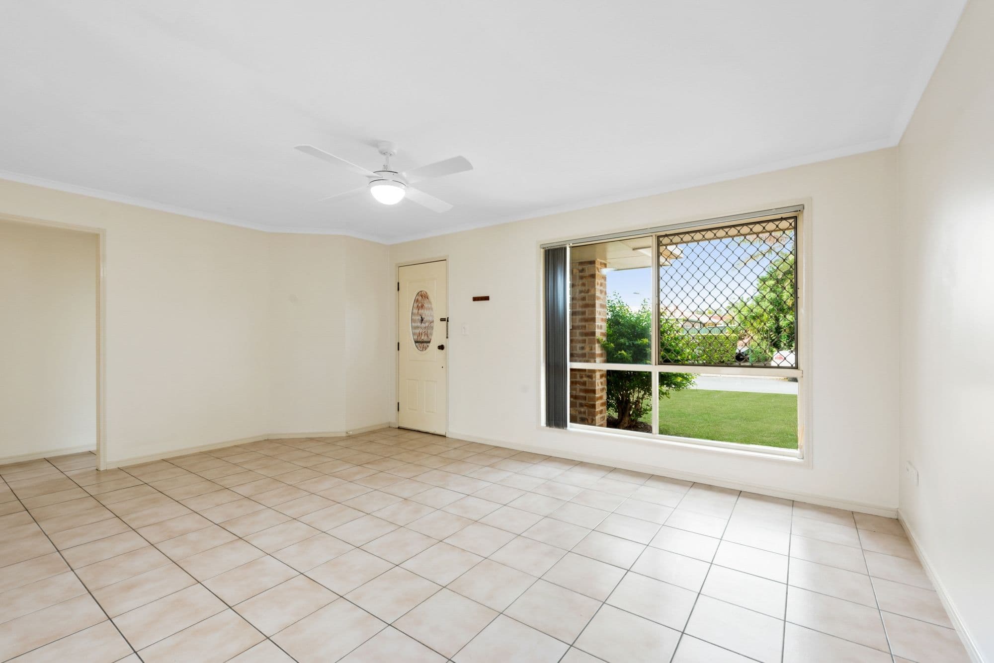 3 Bloodwood Court, Rothwell QLD 4022, Rothwell - Thumbnail 2