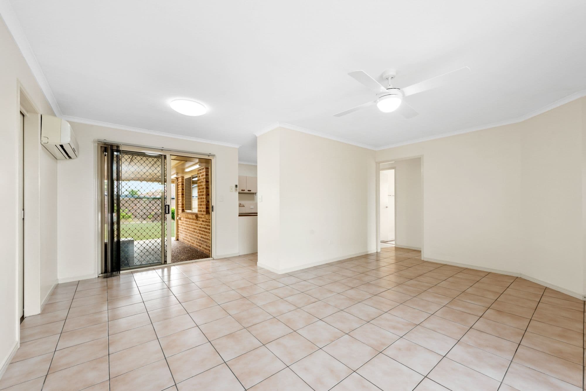 3 Bloodwood Court, Rothwell QLD 4022, Rothwell - Thumbnail 3