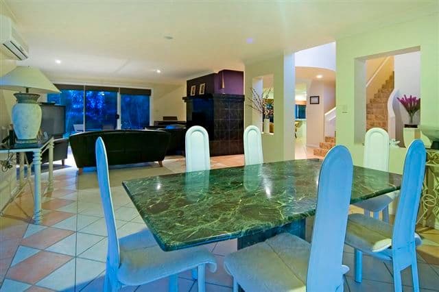 25 Corringle Close, HELENSVALE QLD 4212, Helensvale - Thumbnail 3
