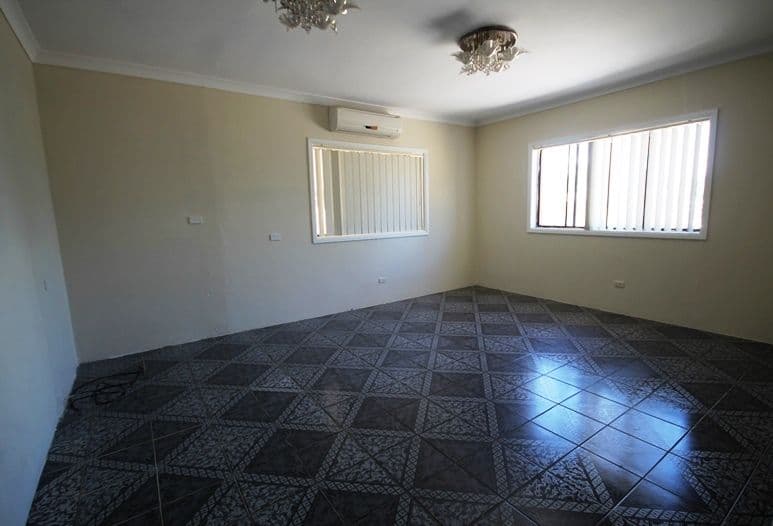 125 South Liverpool Road, BUSBY NSW 2168, Busby - Thumbnail 5