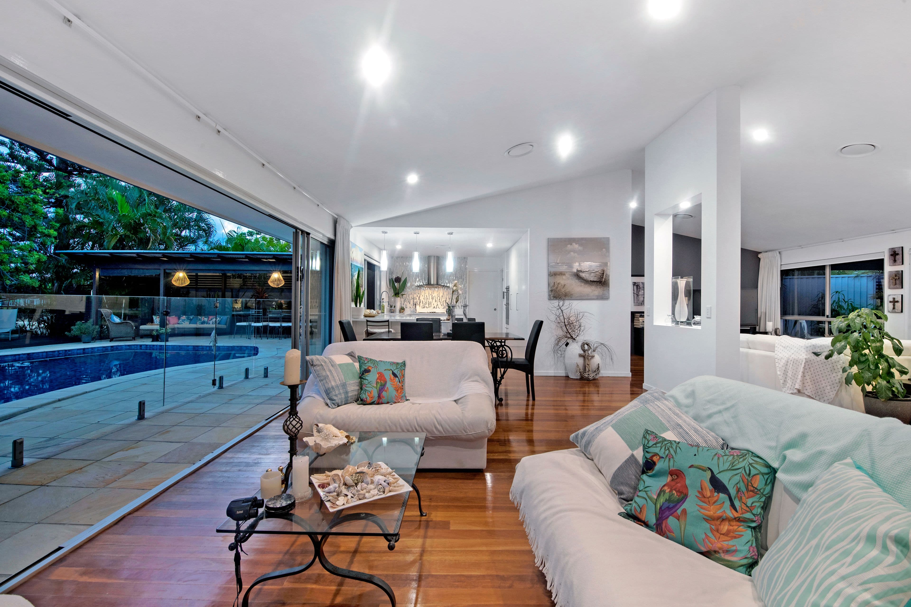 74 Gretel Drive, Mermaid Waters QLD 4218, Mermaid Waters - Thumbnail 4