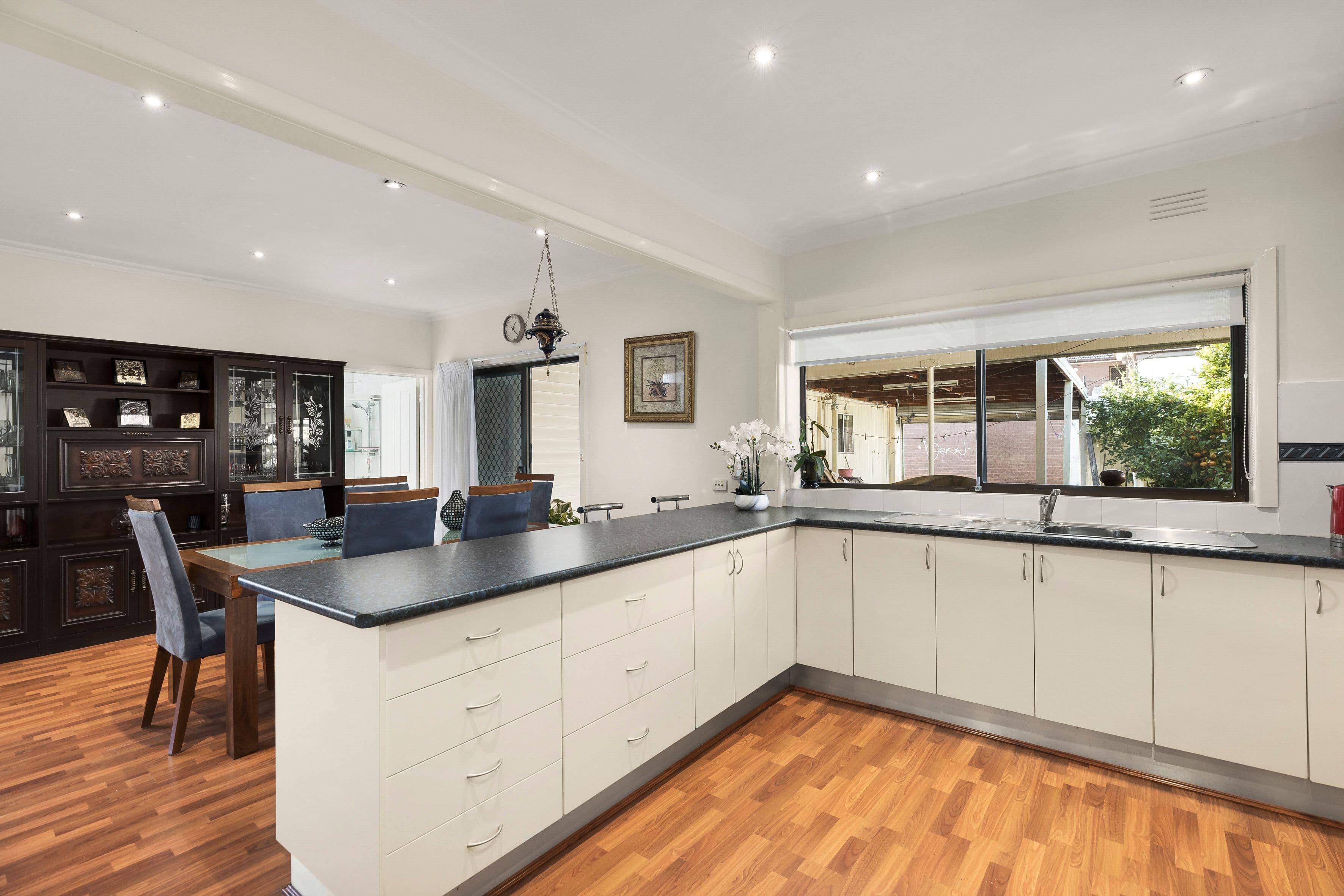12 Suffolk Avenue, Coburg VIC 3058, Coburg - Thumbnail 3