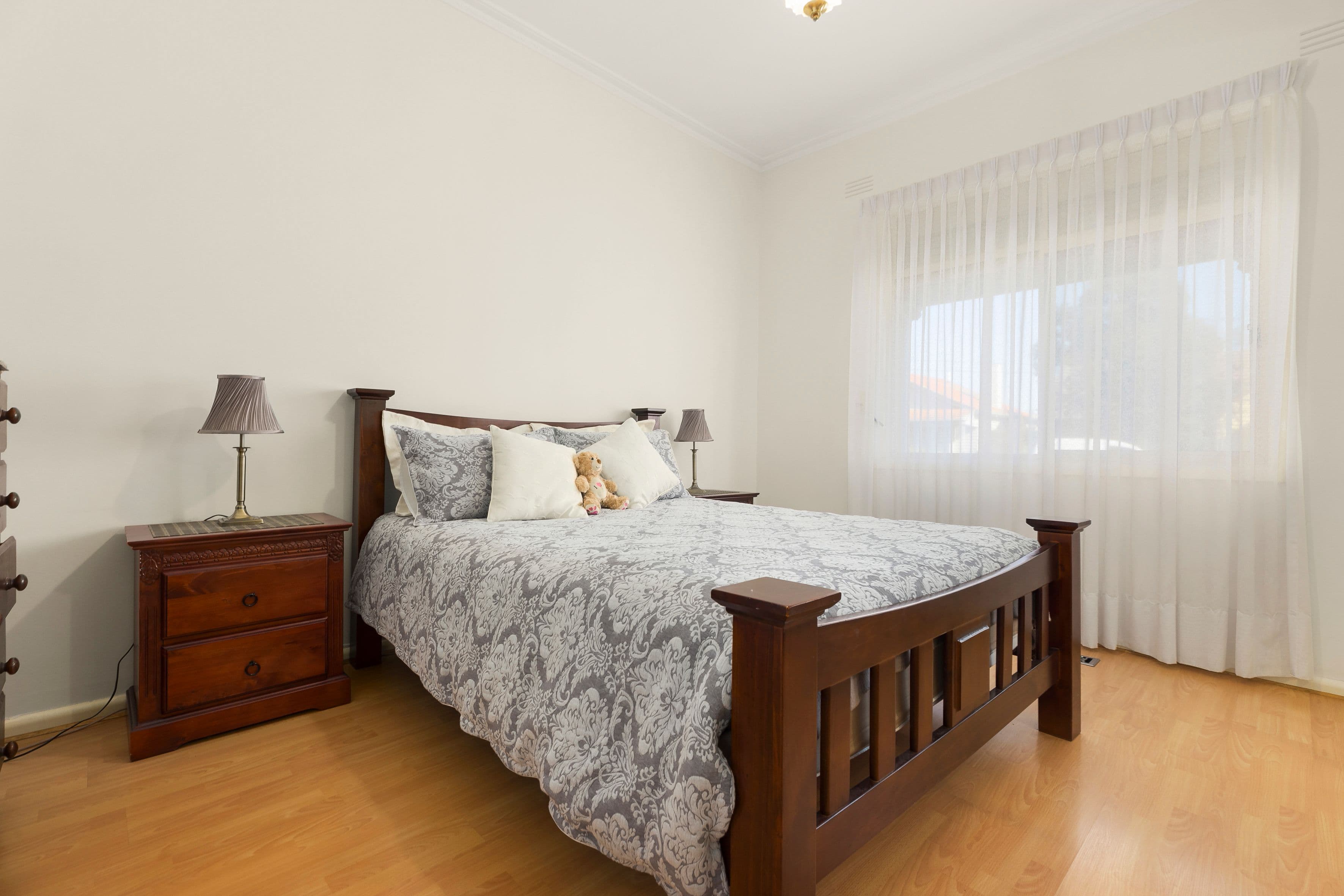 12 Suffolk Avenue, Coburg VIC 3058, Coburg - Thumbnail 8