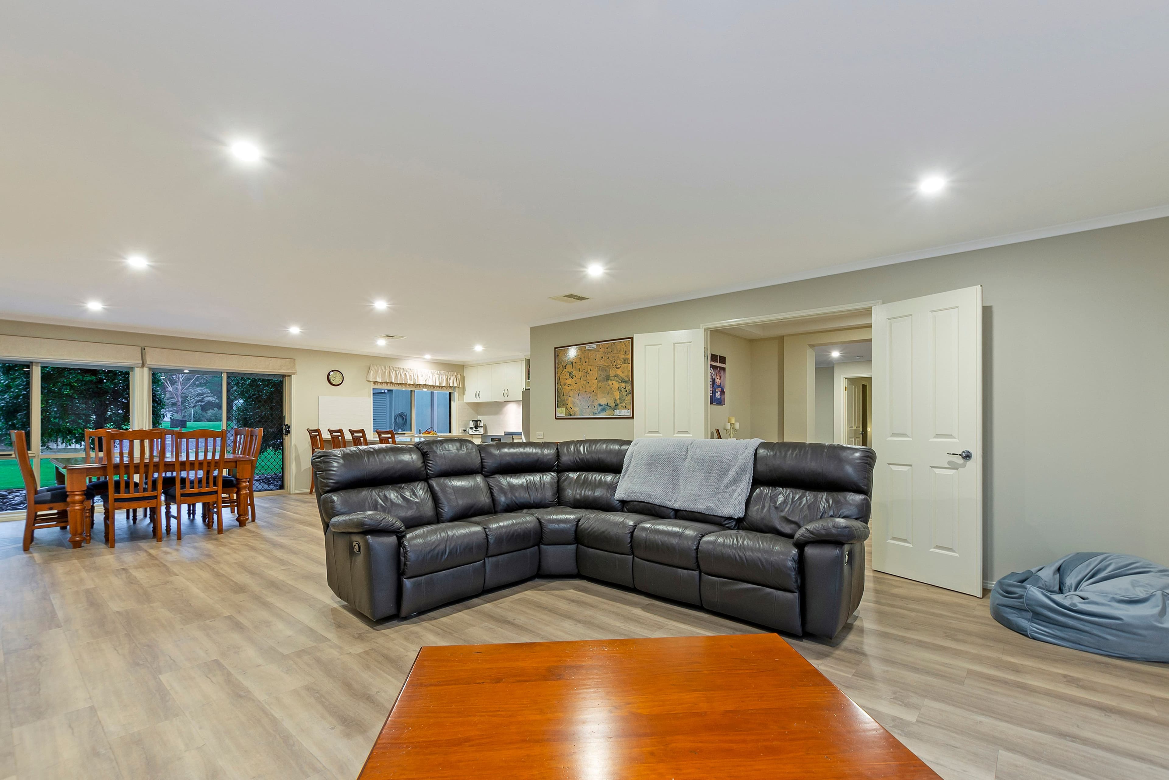 34 Bellmans Road, Bushfield VIC 3281, Bushfield - Thumbnail 4