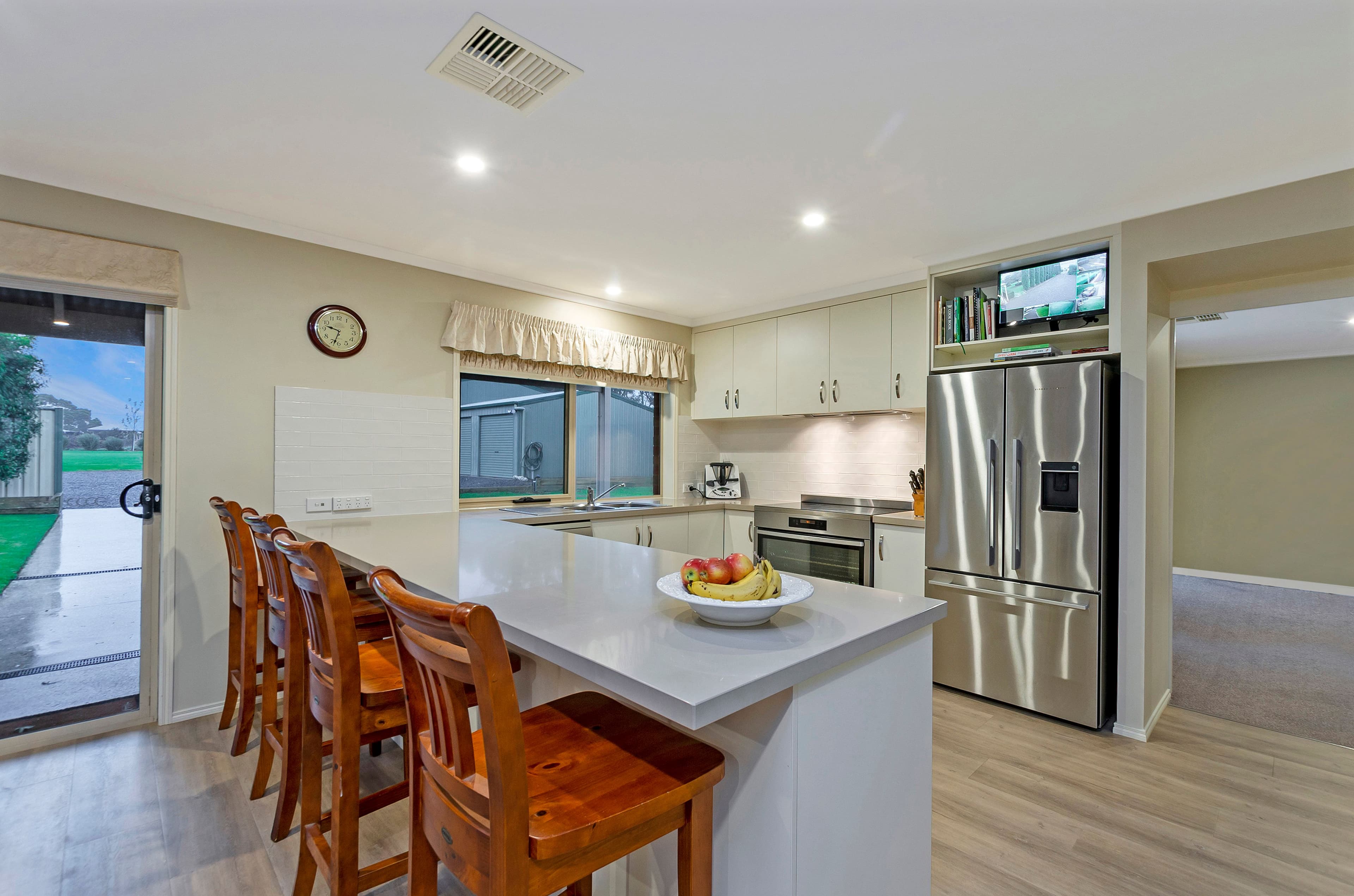 34 Bellmans Road, Bushfield VIC 3281, Bushfield - Thumbnail 6