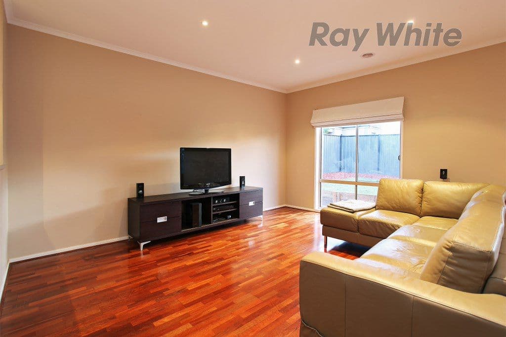 12 Cowan Parkway, POINT COOK VIC 3030, Point Cook - Thumbnail 7
