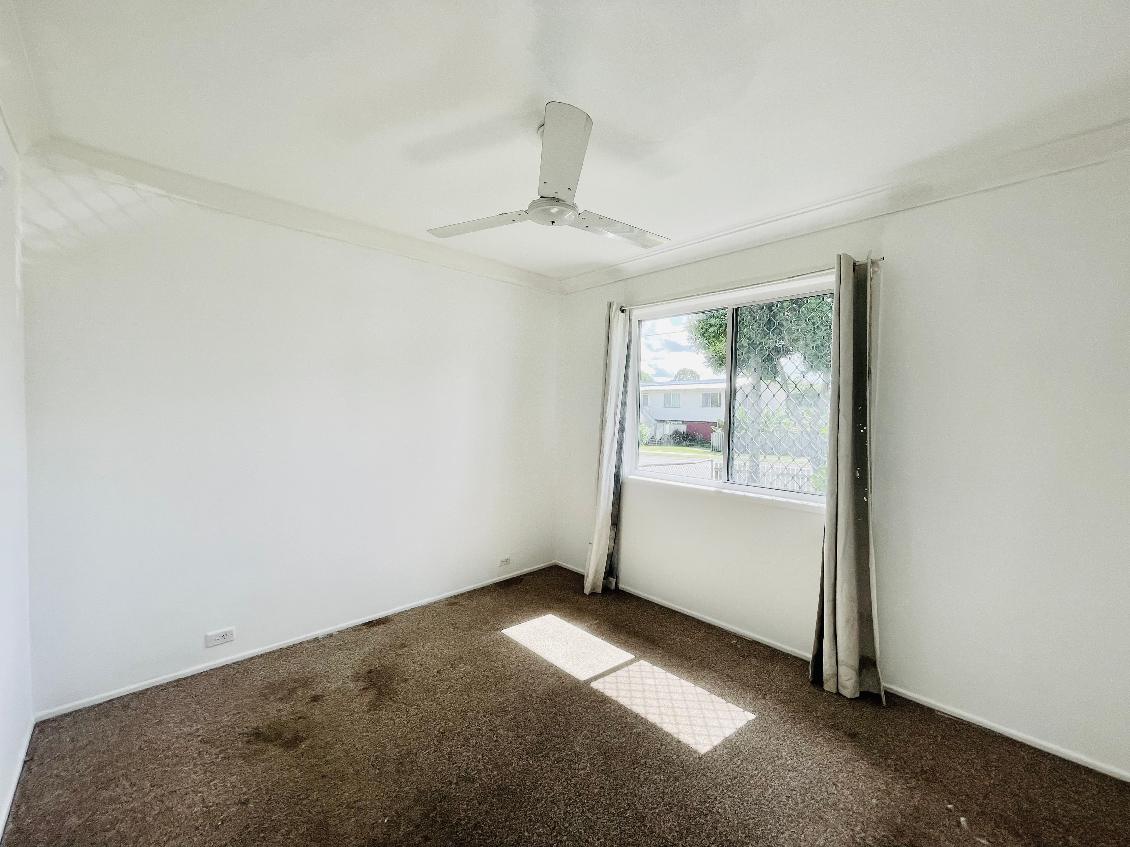 6 Dampier Avenue, Eagleby QLD 4207, Eagleby - Thumbnail 8