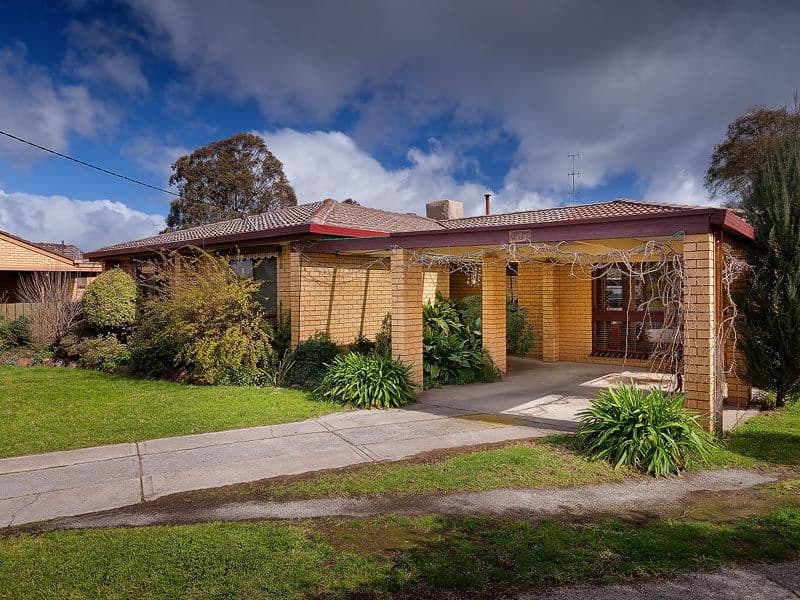 565 Woodbury Court, LAVINGTON NSW 2641, Lavington - Image 1