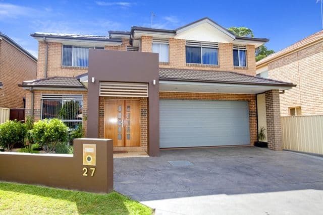 27 Packard Place, HORNINGSEA PARK NSW 2171, Horningsea Park - Image 1