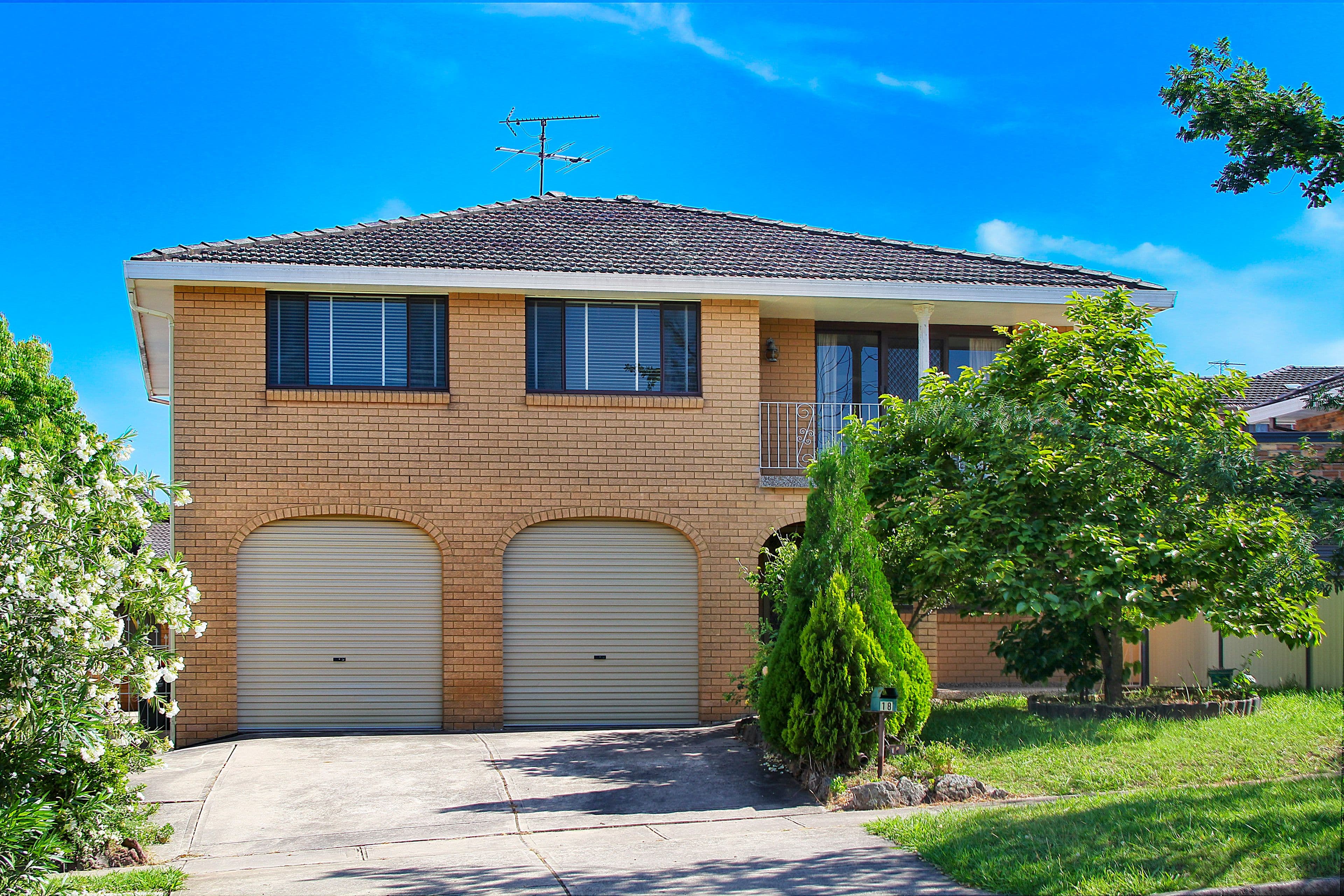 18 Underwood Road, Prairiewood - Image 1
