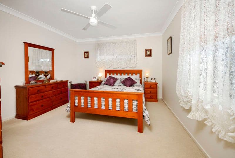 96 Blaxland Drive, ILLAWONG NSW 2234, Illawong - Thumbnail 6
