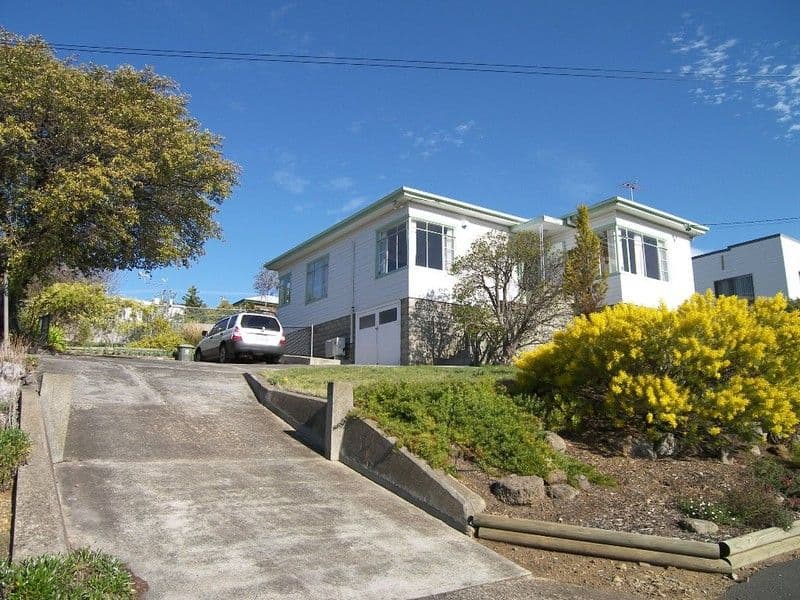 9 Fifth Avenue, WEST MOONAH TAS 7009, West Moonah - Image 1