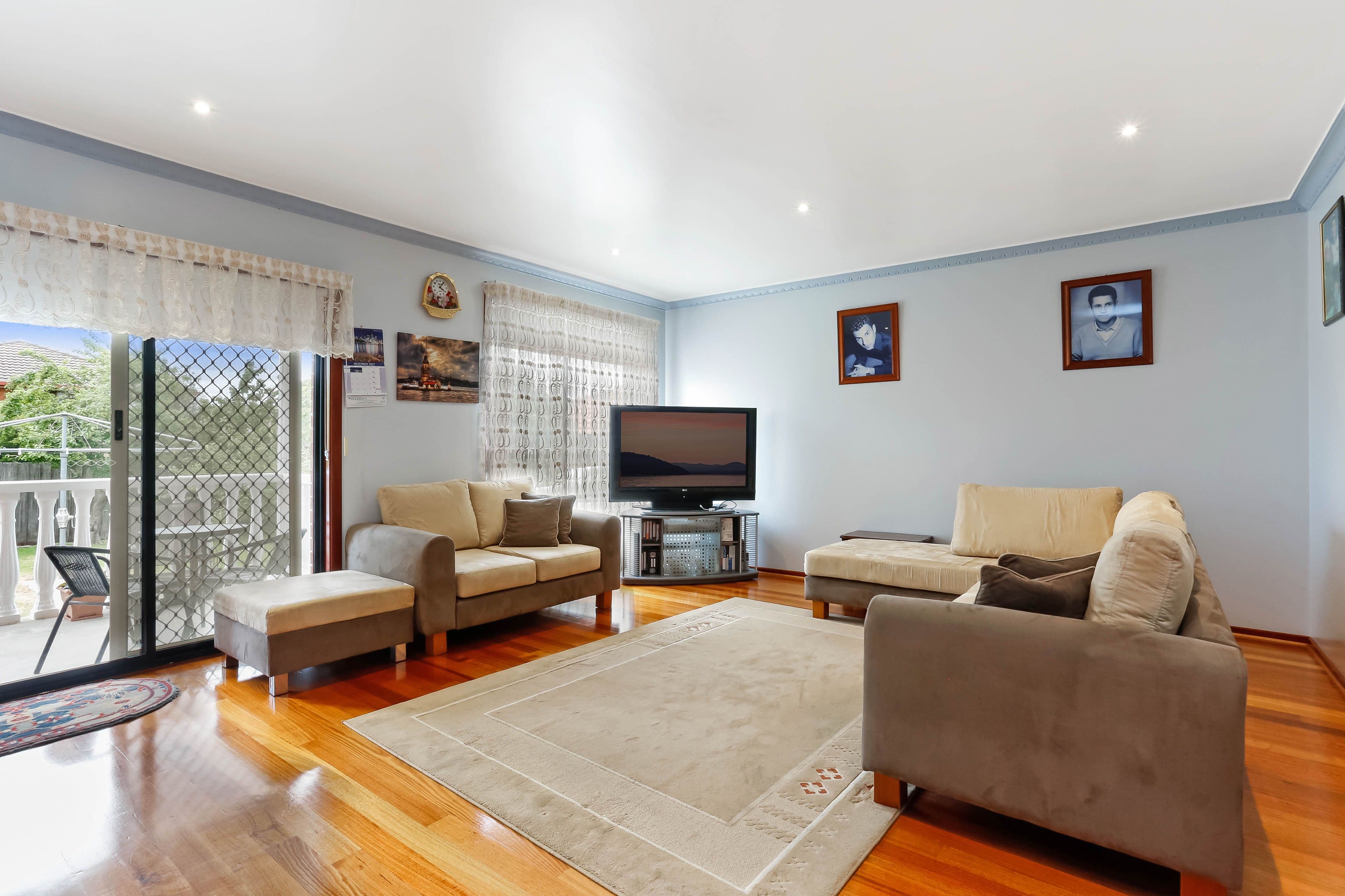 11 Melaleuca Drive, Meadow Heights VIC 3048, Meadow Heights - Thumbnail 2