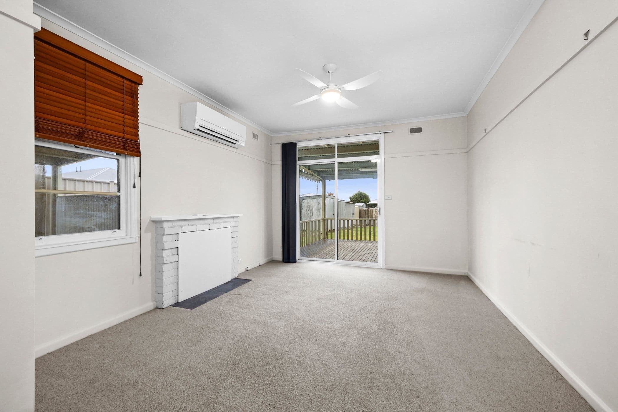 11 Montgomery Street, Ararat VIC 3377, Ararat - Thumbnail 2