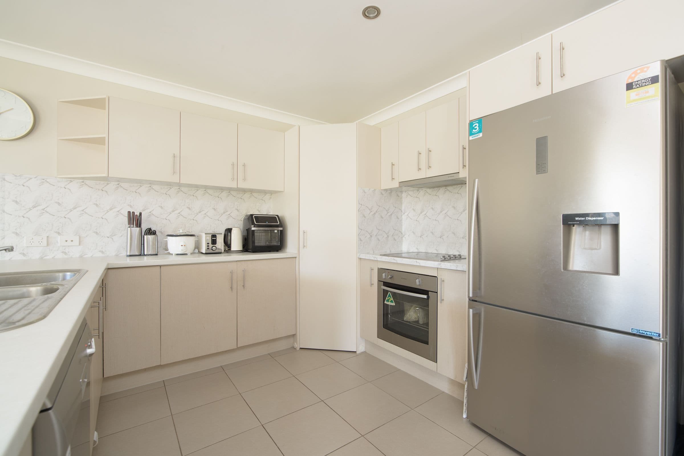 14 Oxford Street, Calliope QLD 4680, Calliope - Thumbnail 2