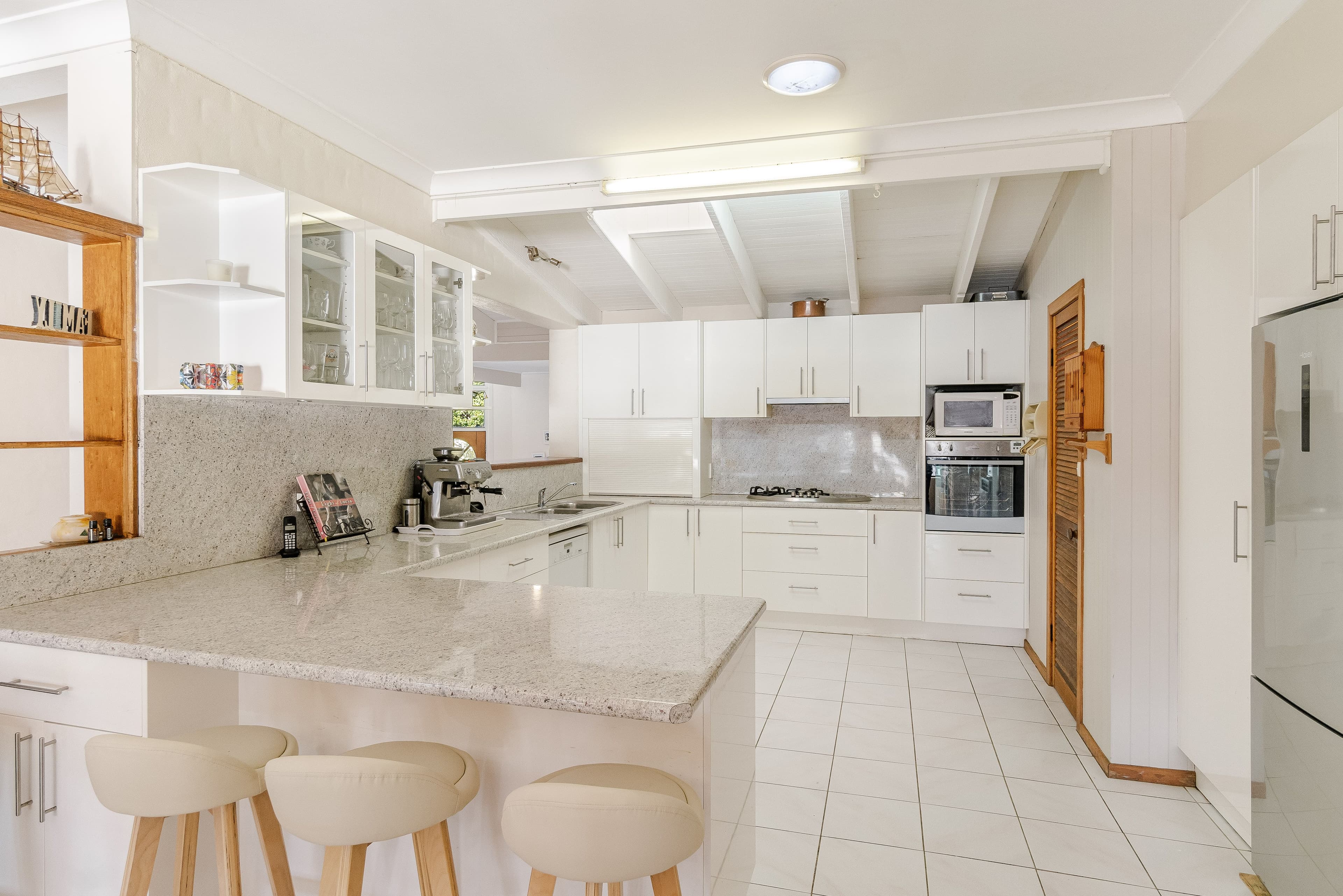 10 The Anchorage, Yamba NSW 2464, Yamba - Thumbnail 4