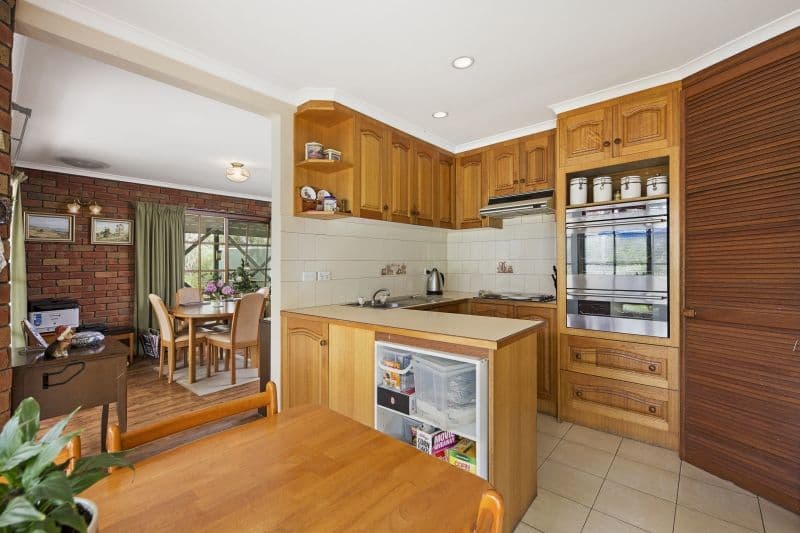 70 Patterson Street, Heathcote VIC 3523, Heathcote - Thumbnail 2