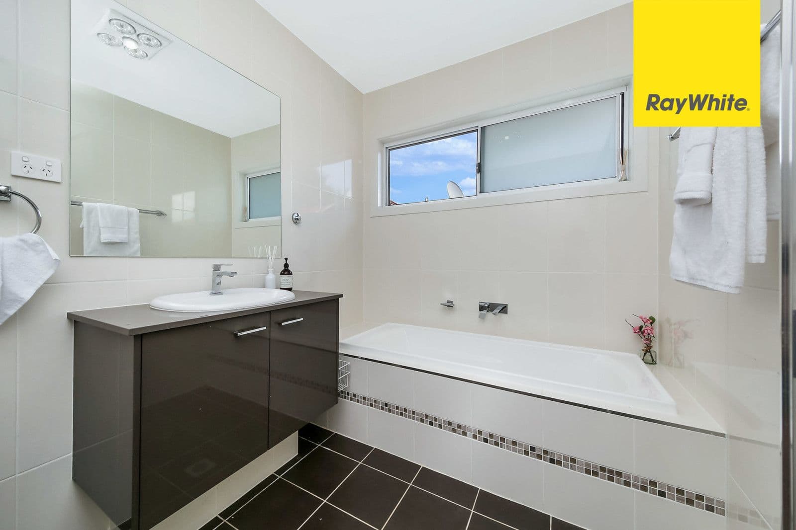 44 Killara Avenue, Riverwood - Thumbnail 4