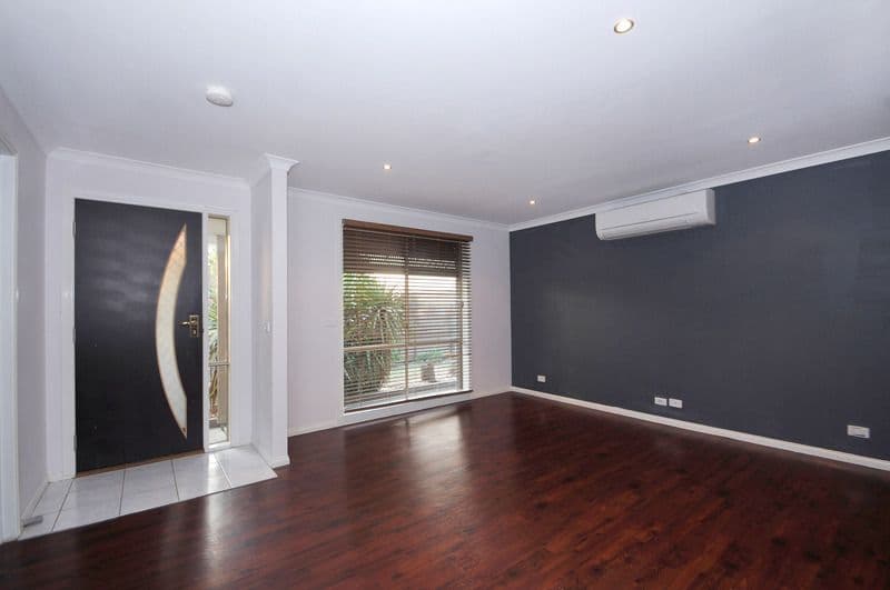 17 Oberon Drive, CARRUM DOWNS VIC 3201, Carrum Downs - Thumbnail 4
