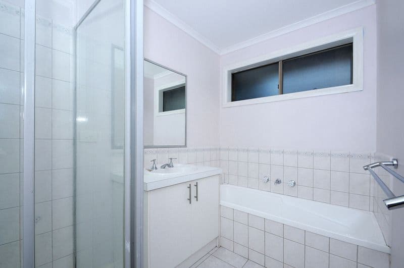 17 Oberon Drive, CARRUM DOWNS VIC 3201, Carrum Downs - Thumbnail 8