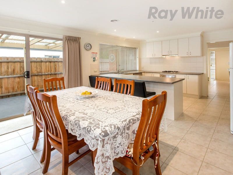 92 Warranilla Avenue, Rosebud VIC 3939, Rosebud - Thumbnail 5
