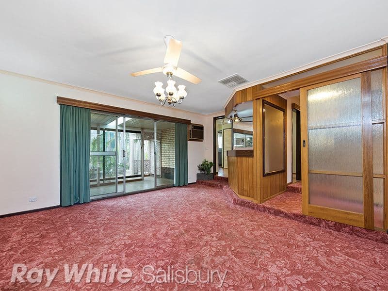 18 Adaleigh Avenue, Salisbury East SA 5109, Salisbury East - Thumbnail 2