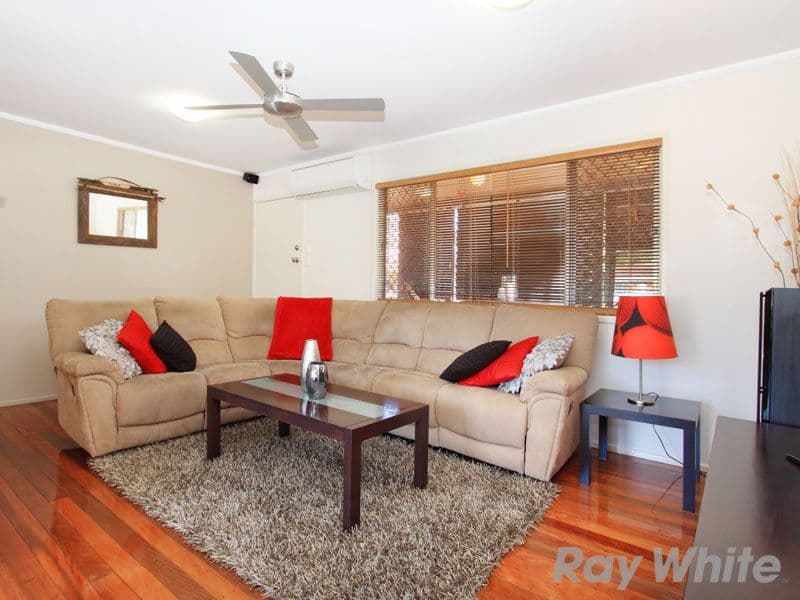 4 Caradon Street, ALBANY CREEK QLD 4035, Albany Creek - Thumbnail 2