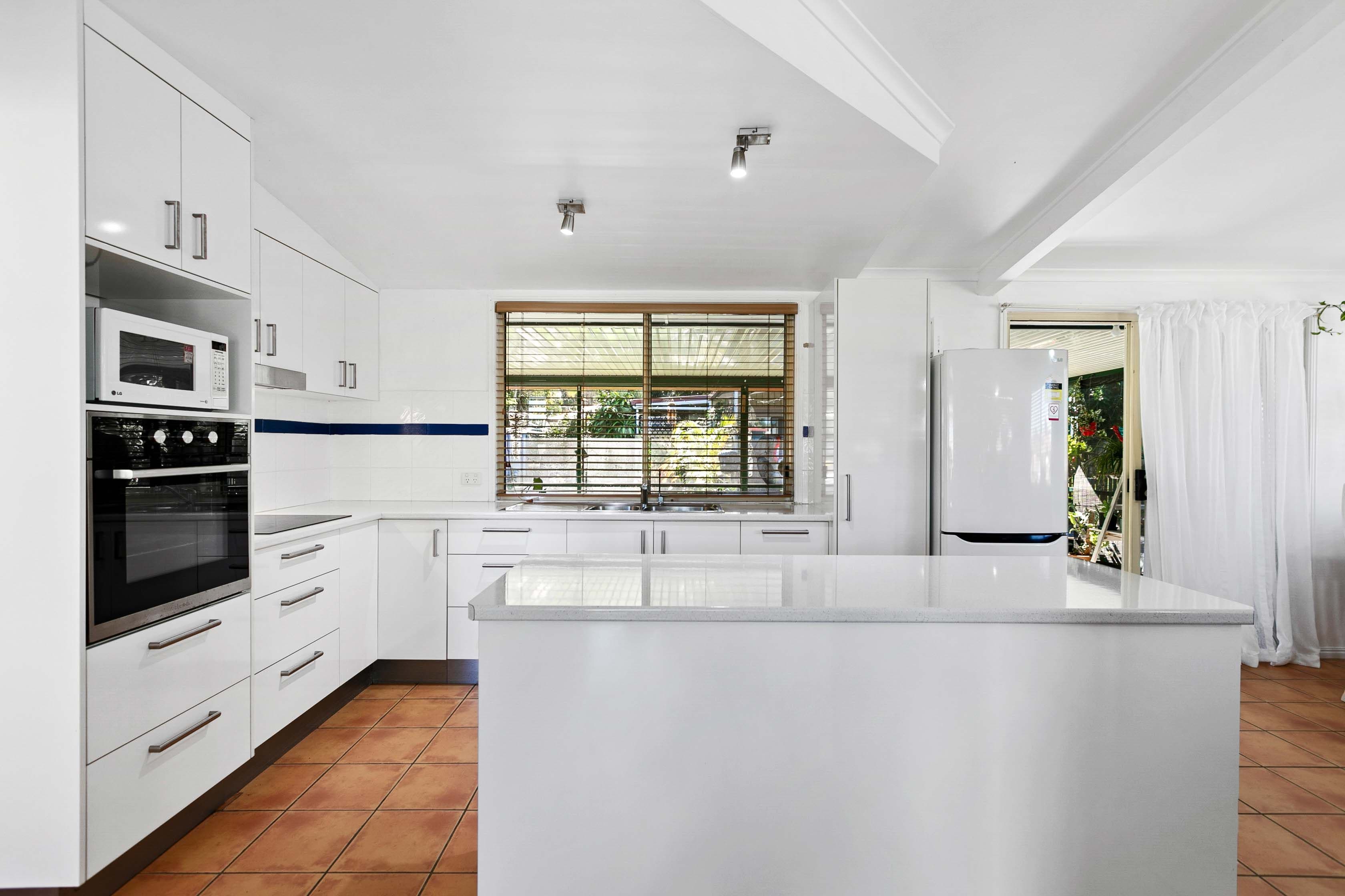 9 O'Regan Drive, Craignish QLD 4655, Craignish - Thumbnail 3