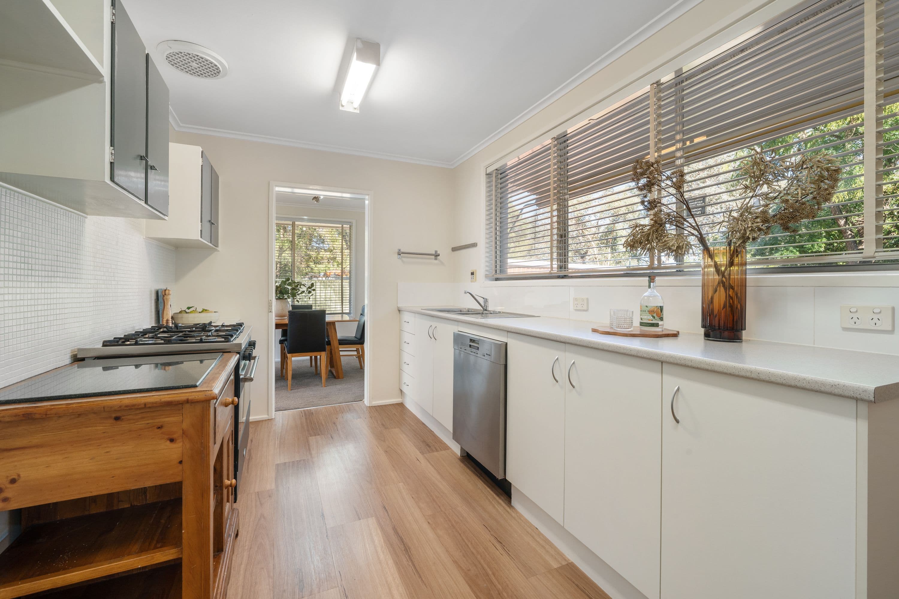 14 Druitt Place, Macquarie ACT 2614, Macquarie - Thumbnail 8