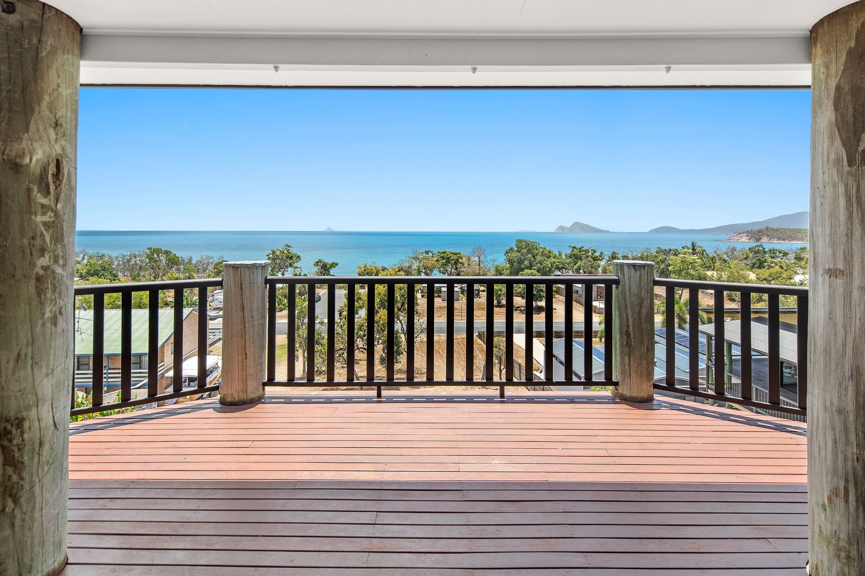 17 Roseric Crescent, Hideaway Bay QLD 4800, Hideaway Bay - Image 1