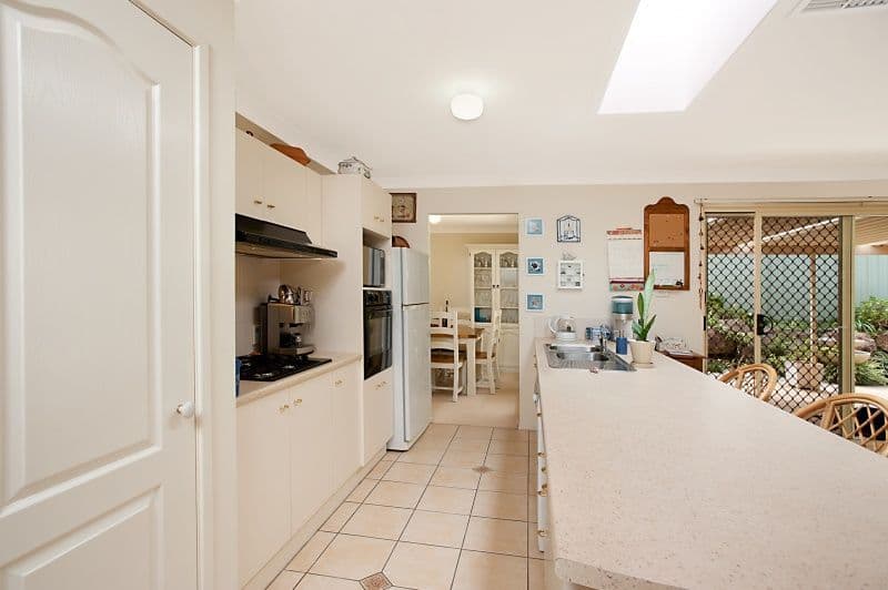 5 Maybush Avenue, THORNTON NSW 2322, Thornton - Thumbnail 4