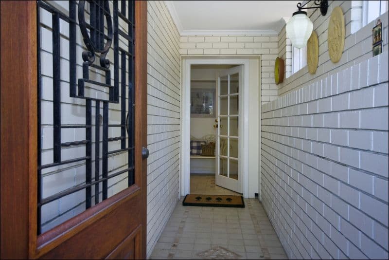 32 Watsonia Road, GOOSEBERRY HILL WA 6076, Gooseberry Hill - Thumbnail 4