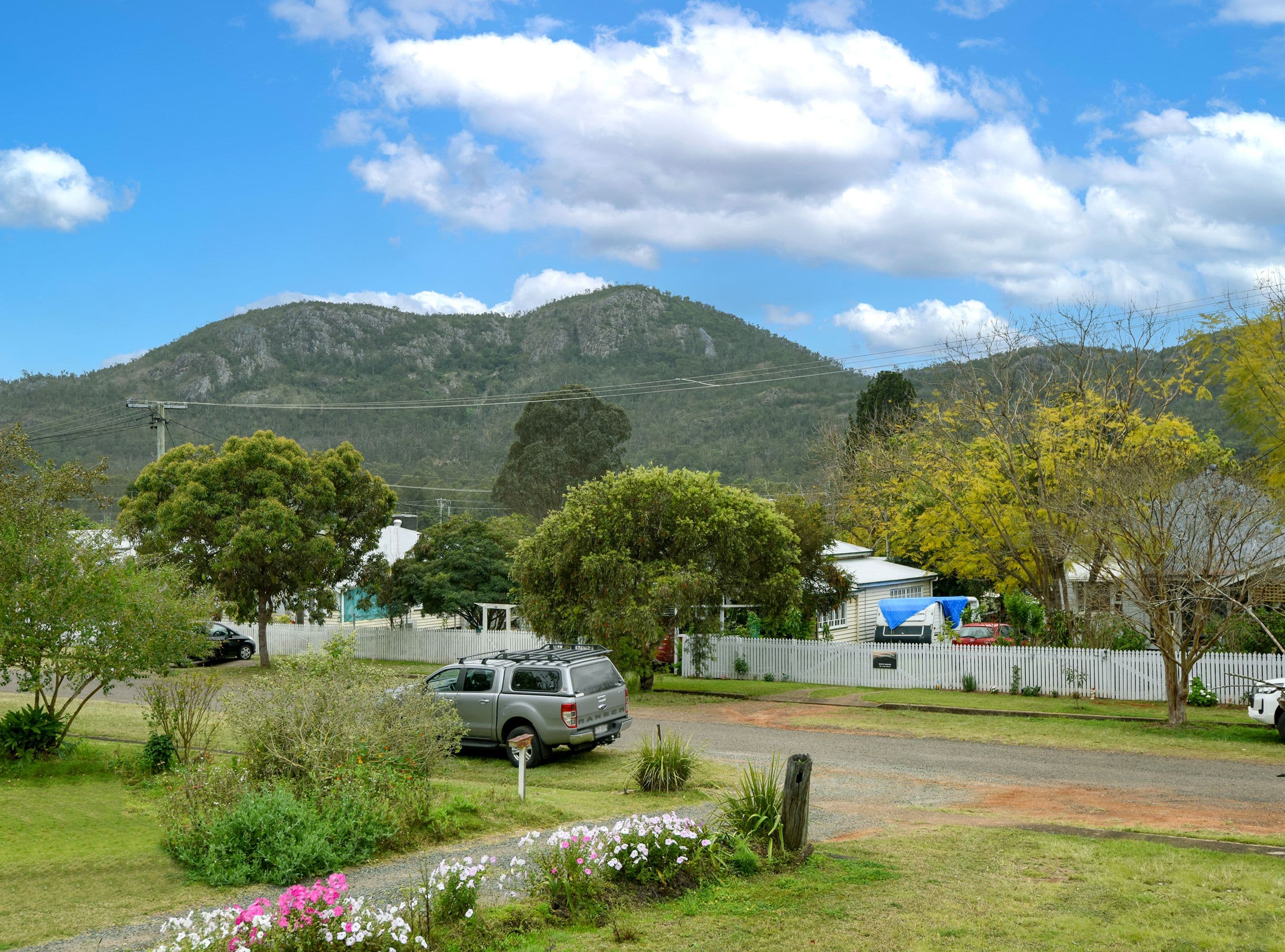 31 Richard Street, Esk QLD 4312, Esk - Thumbnail 2