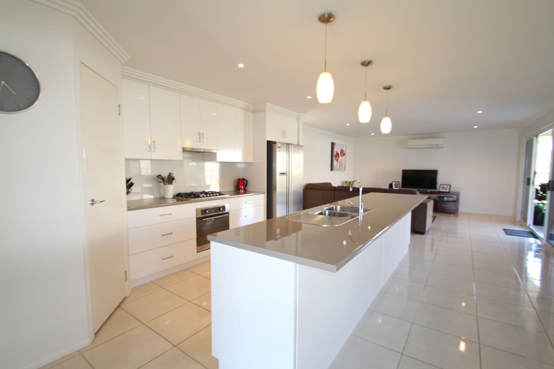 11 Opperman Drive, Kearneys Spring QLD 4350, Kearneys Spring - Thumbnail 3