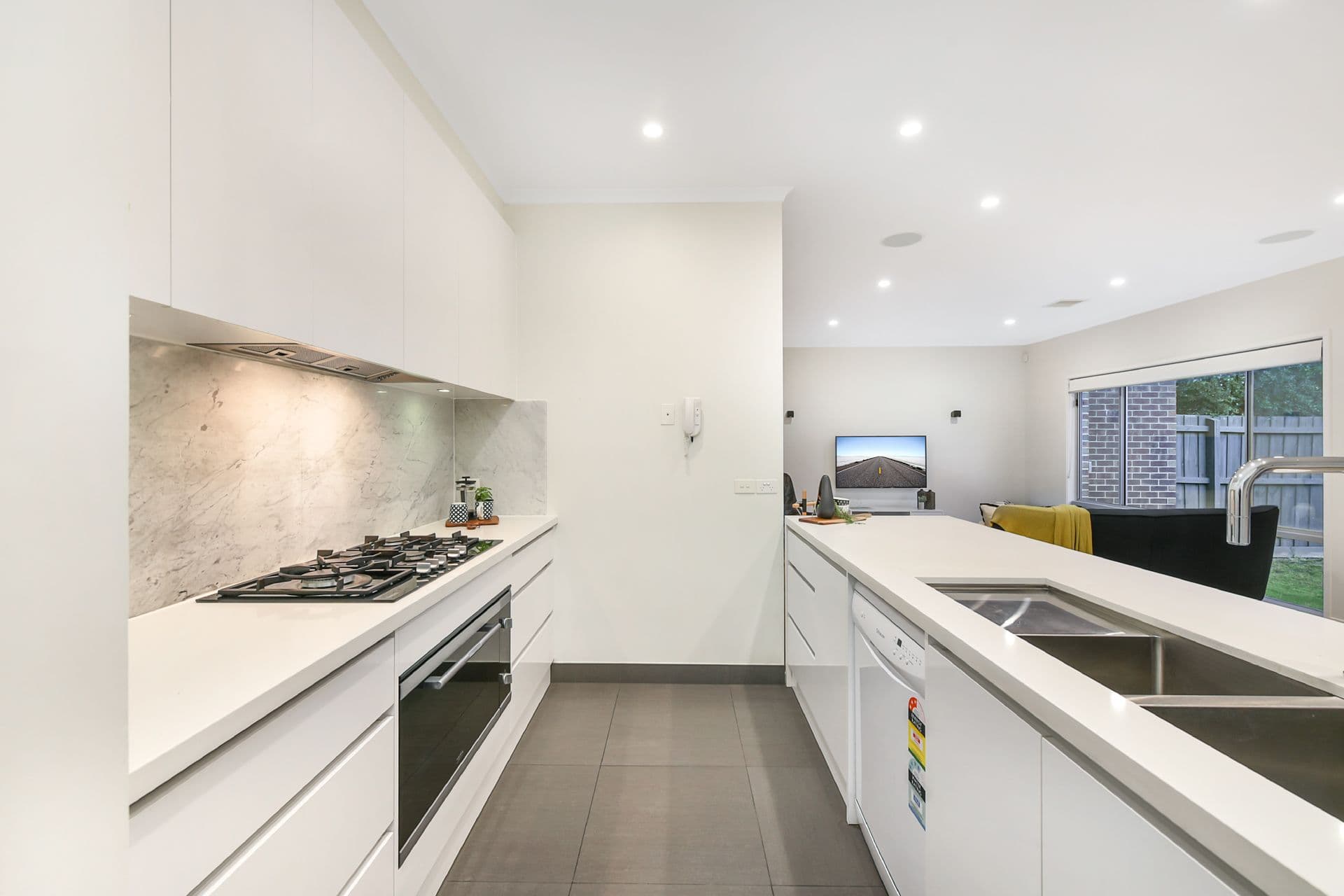 19 Everitt Street, Dandenong VIC 3175, Dandenong - Thumbnail 5