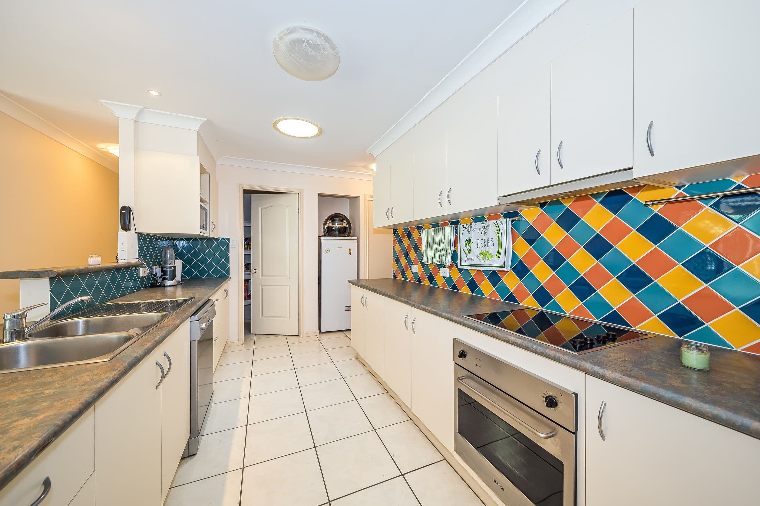 25 Hawaii Crescent, Banksia Beach QLD 4507, Banksia Beach - Thumbnail 4