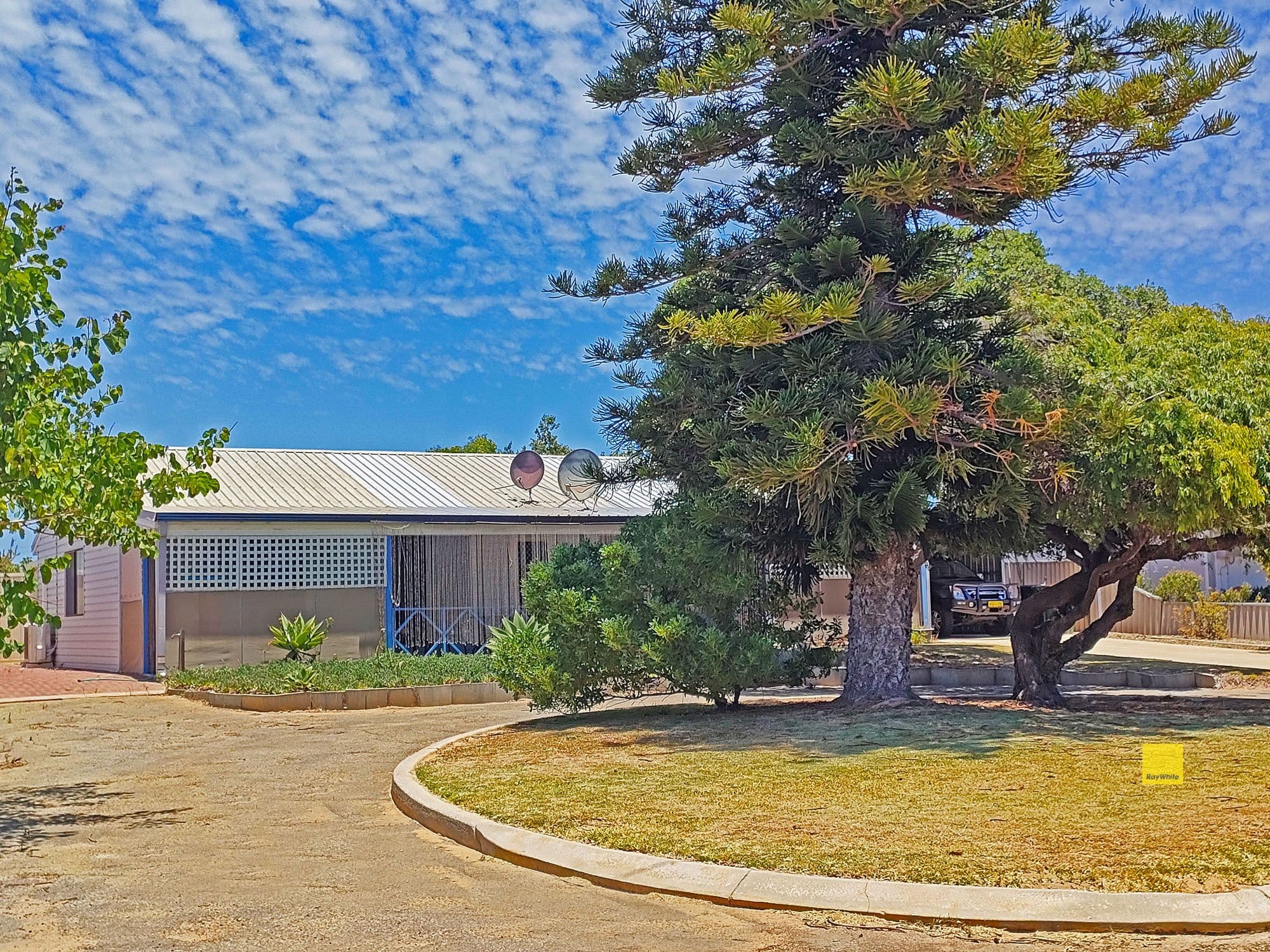 10 Mitchell Street, Green Head WA 6514, Green Head - Image 1
