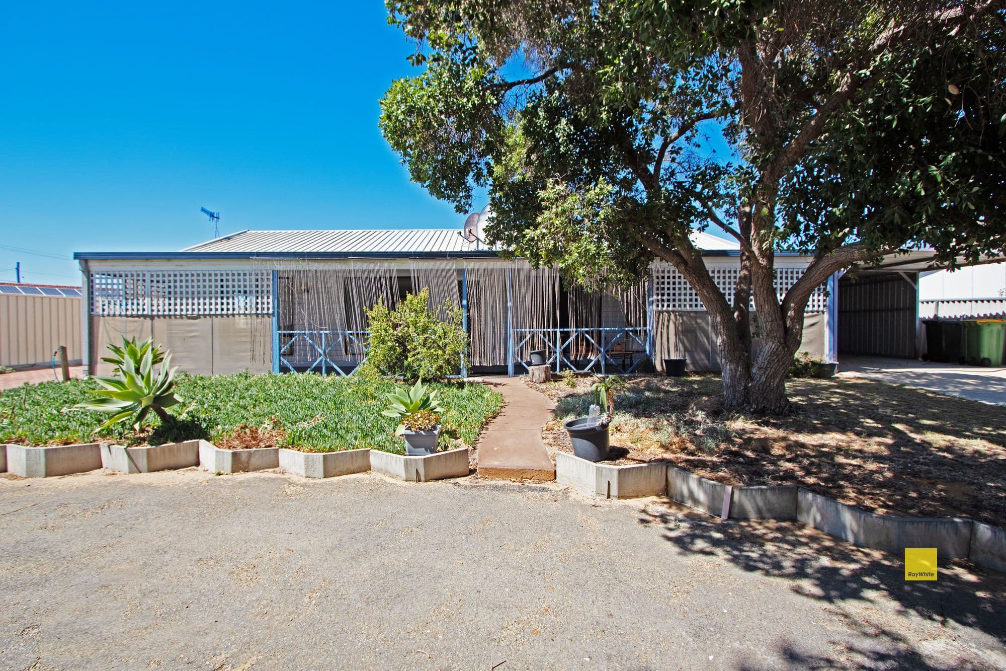10 Mitchell Street, Green Head WA 6514, Green Head - Thumbnail 2