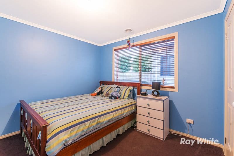8 Broadleaf Way, Cranbourne VIC 3977, Cranbourne - Thumbnail 7