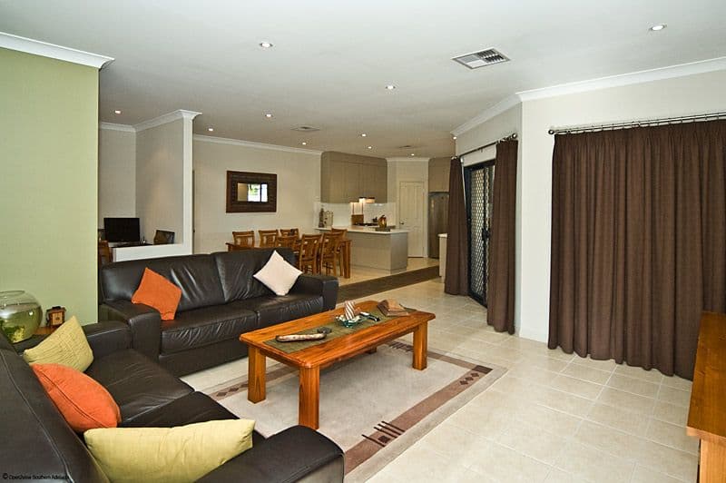 2 Clowes Street, Elderslie, NSW, 2570, Elderslie - Thumbnail 3