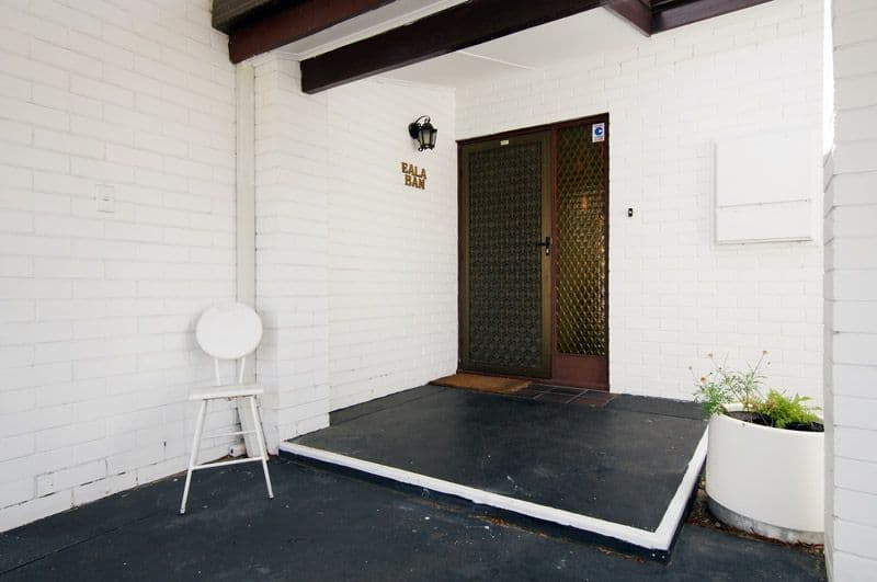 2 Belham Street, BAYSWATER WA 6053, Bayswater - Thumbnail 2