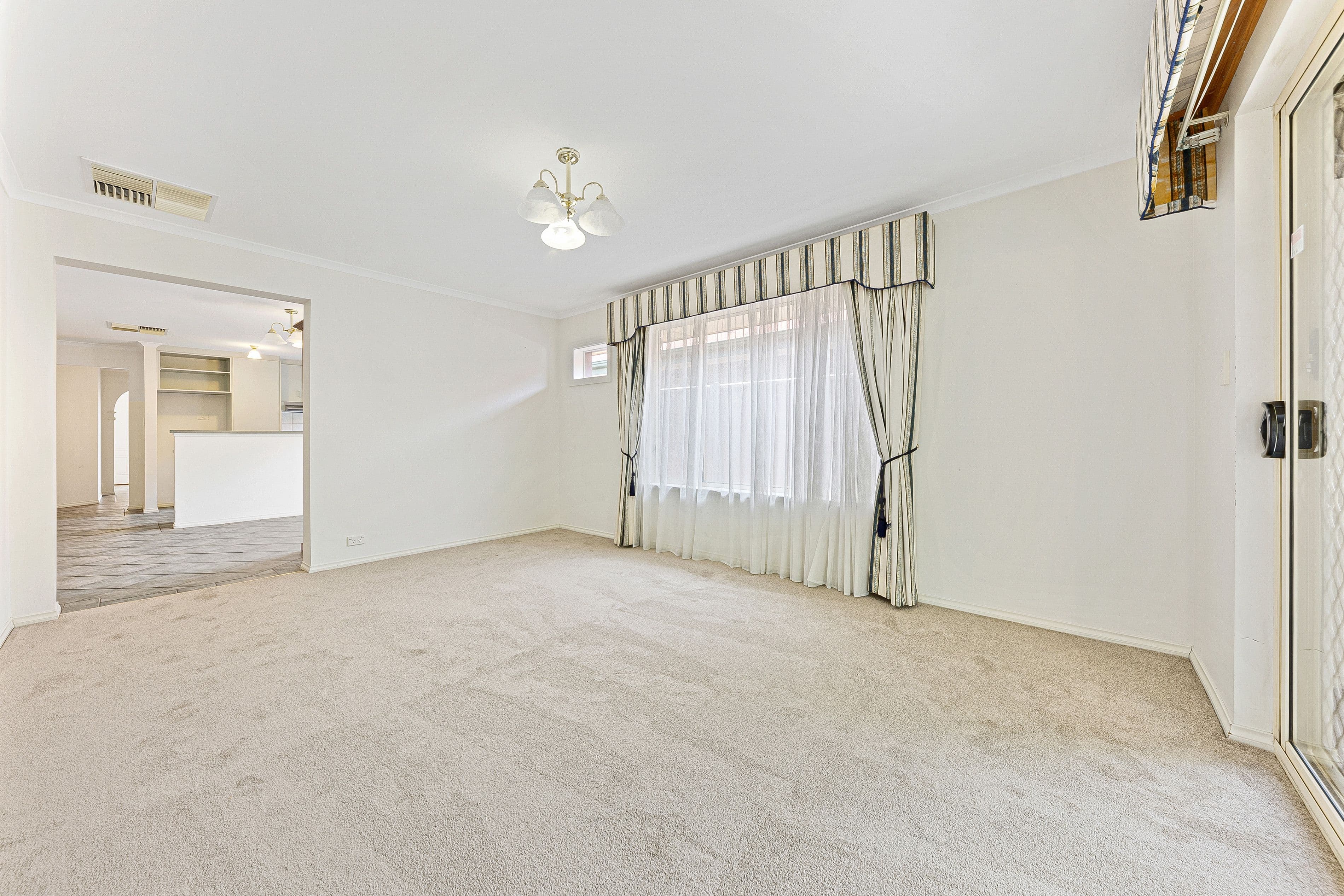 18 Farnborough Street, Oakden SA 5086, Oakden - Thumbnail 7
