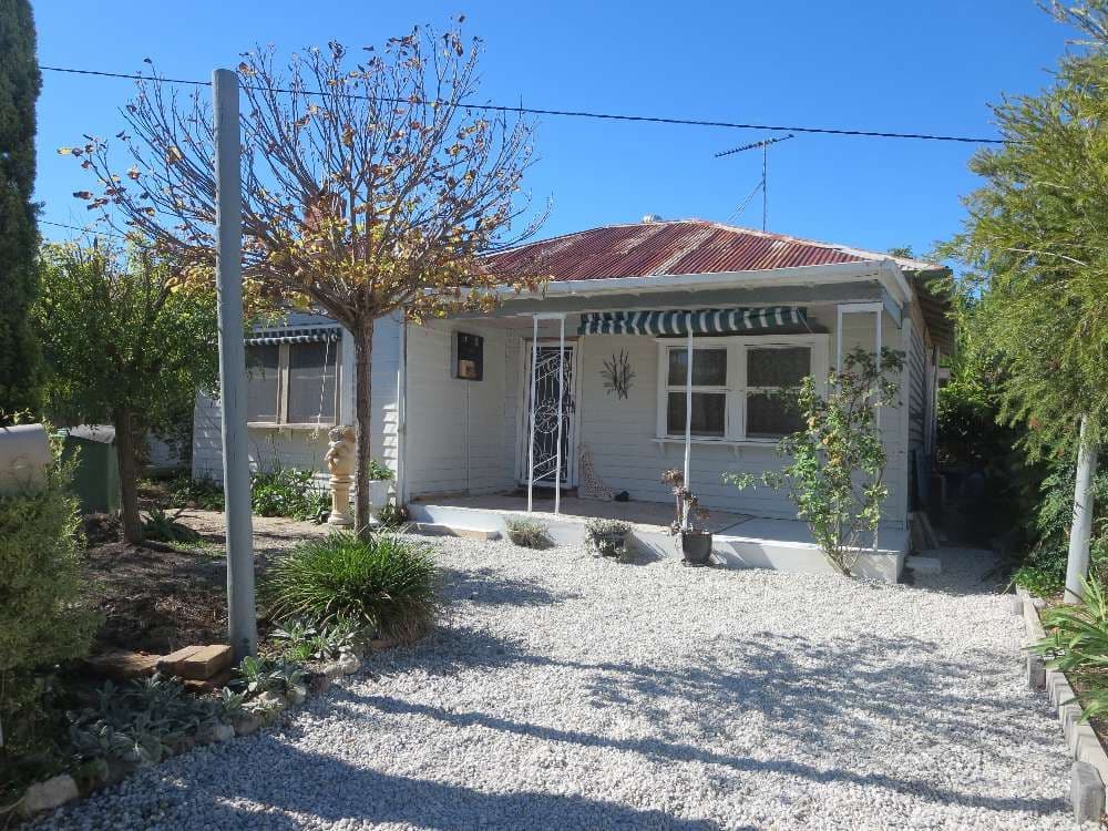 334 Macauley Street, Albury NSW 2640, South Albury - Image 1
