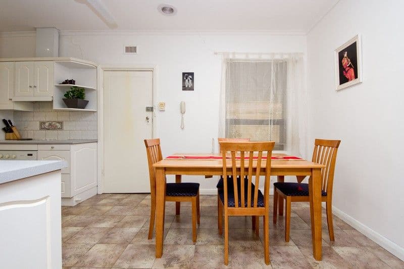 34 Gordon Avenue, CLEARVIEW SA 5085, Clearview - Thumbnail 4