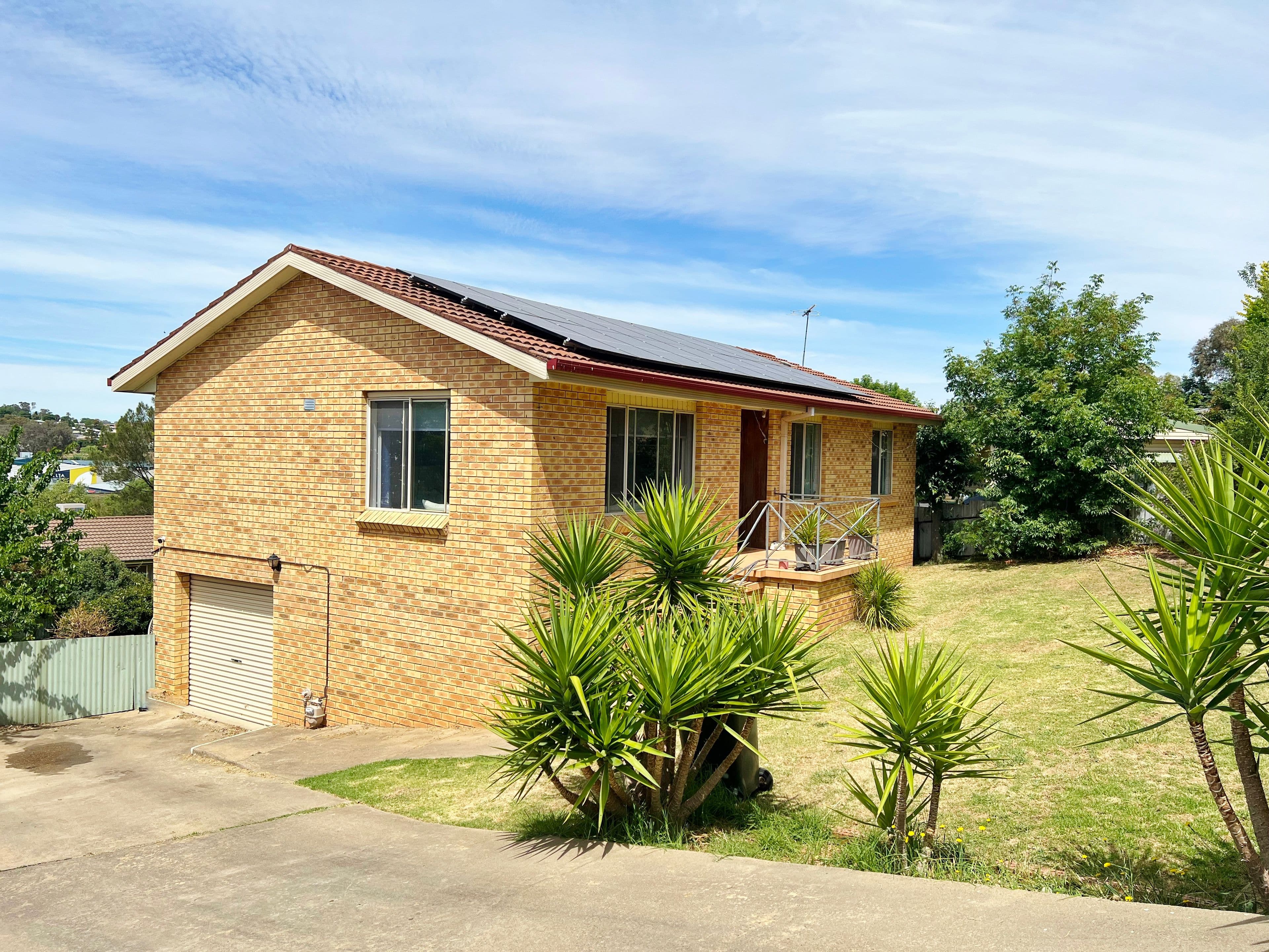 110 Edwards Street, Young NSW 2594, Young - Image 1