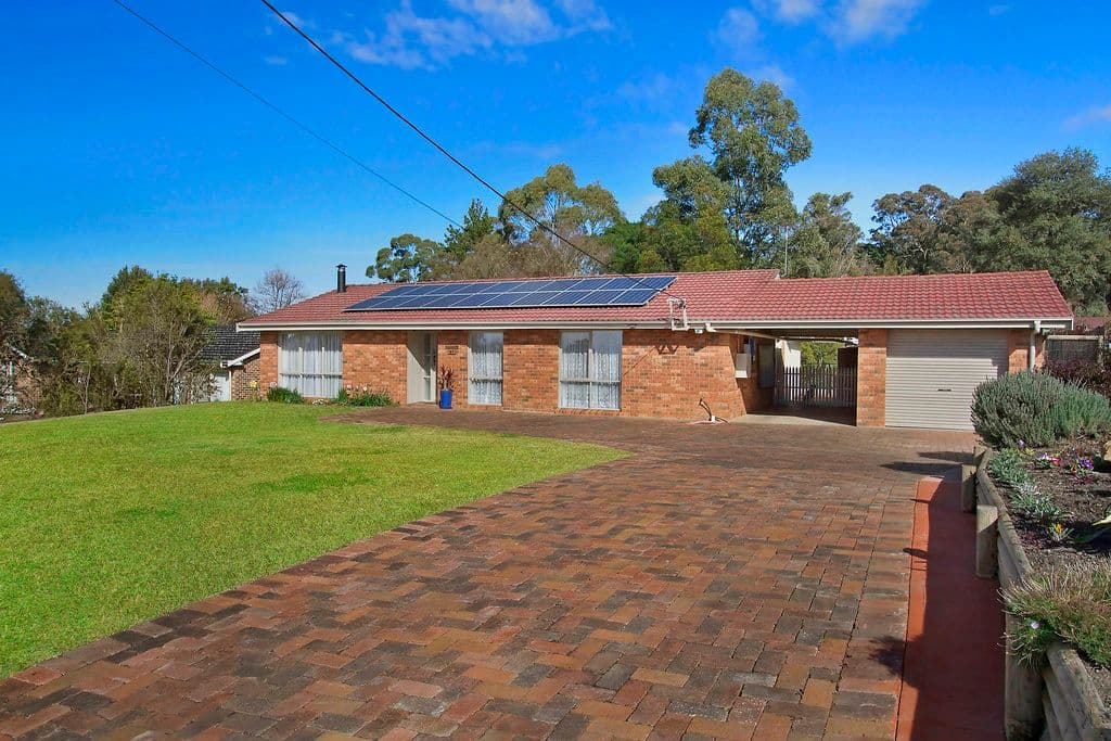 27 Pamela Crescent, BOWEN MOUNTAIN NSW 2753, Bowen Mountain - Thumbnail 5