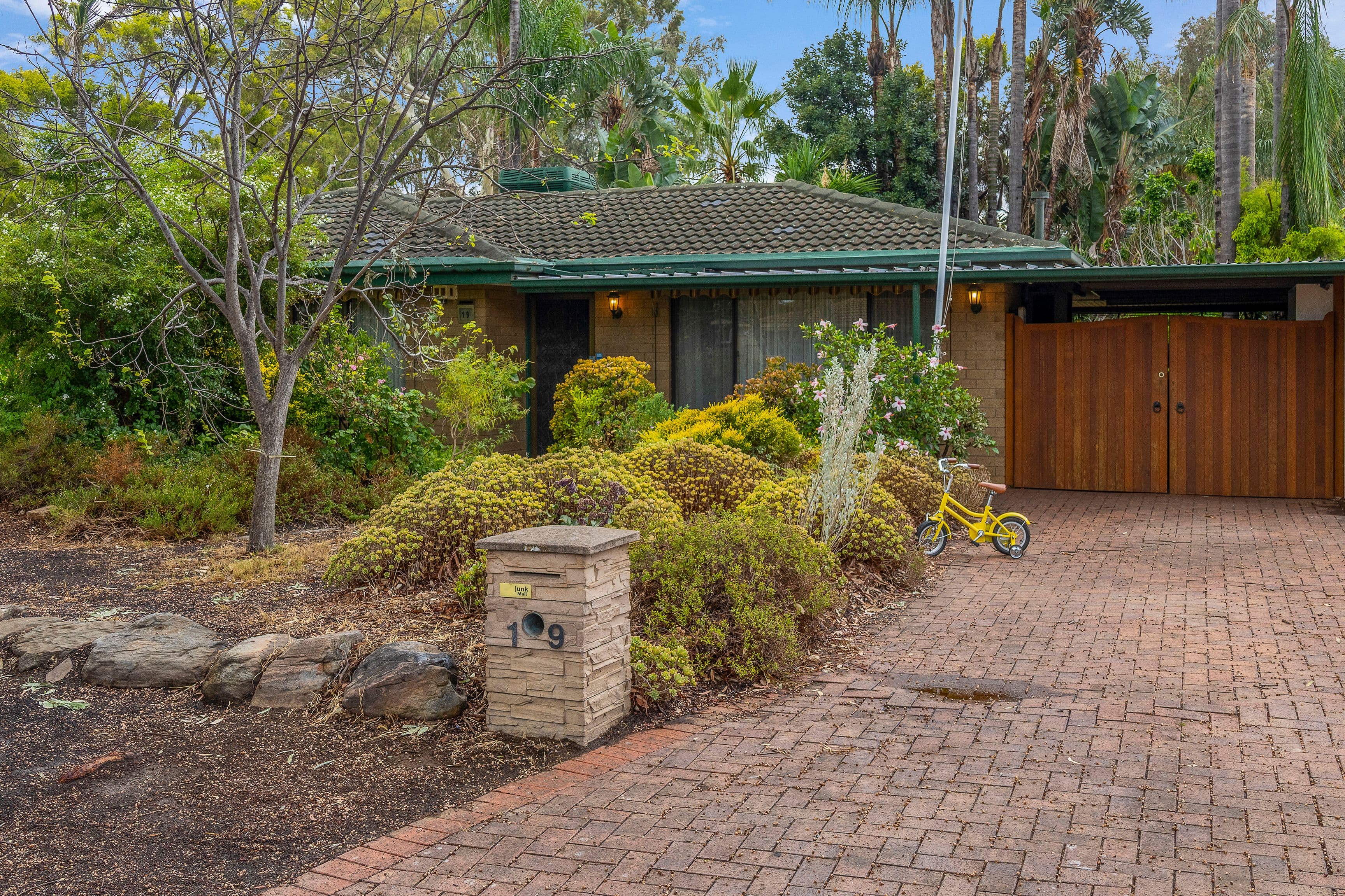 19 Saywell Crescent, Salisbury North SA 5108, Salisbury North - Image 1
